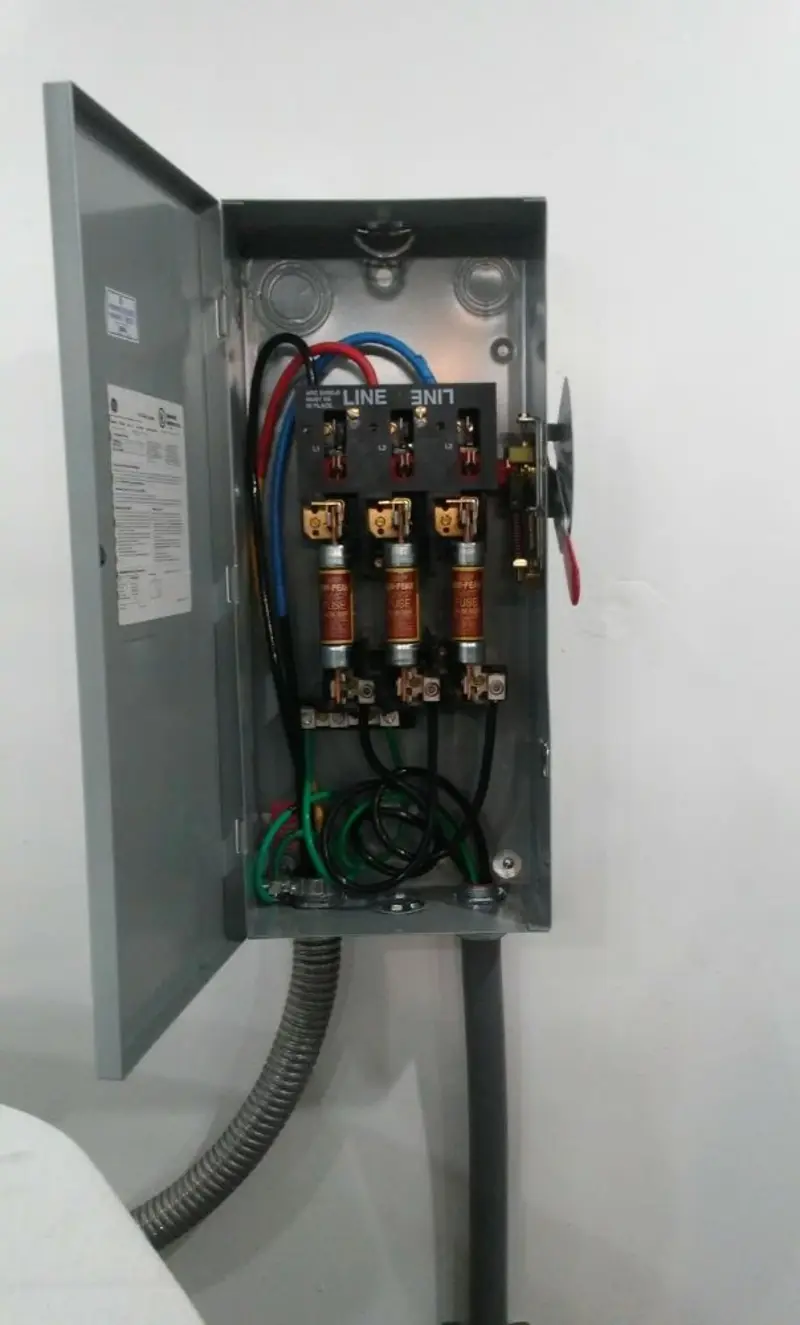 Three-phase disconnect switch installed for Electrical Wiring & Rewiring in Chazy